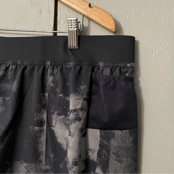 Brooks  Sherpa 7" 2 in 1 Running Shorts Size XXL - Picture 3 of 10